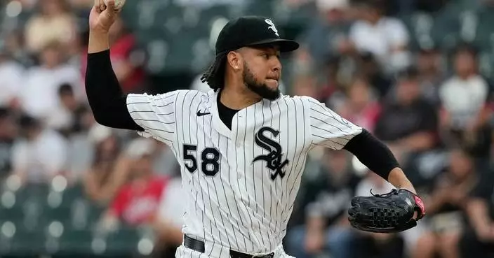 Luis Castillo strikes out 10 as the Chicago White Sox blank the Cincinnati Reds 5-0