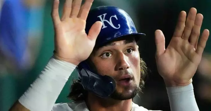 Witt caps Royals' rally in the ninth with the winning hit in a 4-3 victory over the Athletics