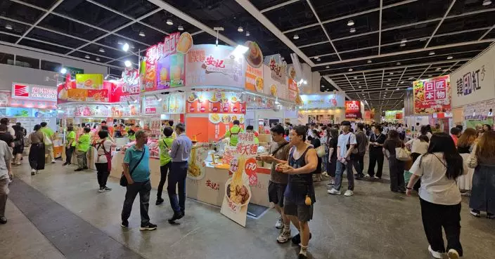 Crowds Pack Hong Kong‘s Food Expo, Exhibitors Express Confidence in Sales Growth