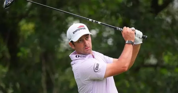 Davis Riley closes strong, takes 1-shot lead into final round of the last Rocket Classic in Detroit