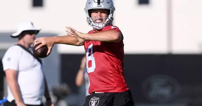 Raiders quarterback Kirk Cousins and Maxx Crosby scuffle late in Friday practice