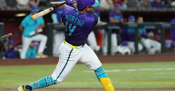 Ildemaro Vargas' 2-run triple highlights rally that pushes the Diamondbacks past Reds 5-3