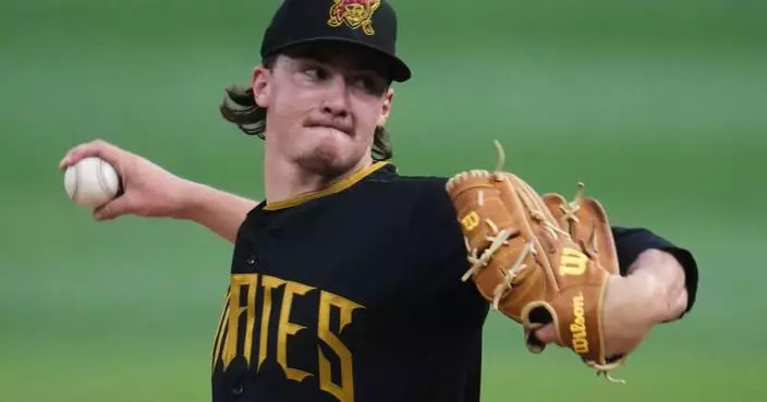 Lowe, Flores homer to power the Pirates over the slumping Red Sox, 8-4