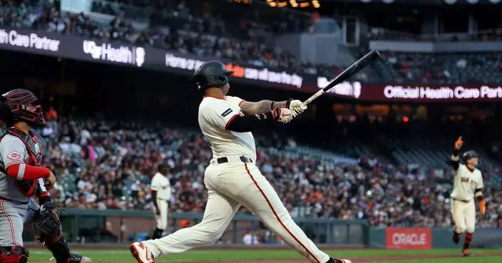 Rafael Devers hits three-run homer to highlight Giants' 5-0 win over Reds, San Francisco ends skid