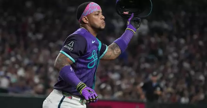 Diamondbacks' Ketel Marte leaves game vs. Braves with left knee soreness