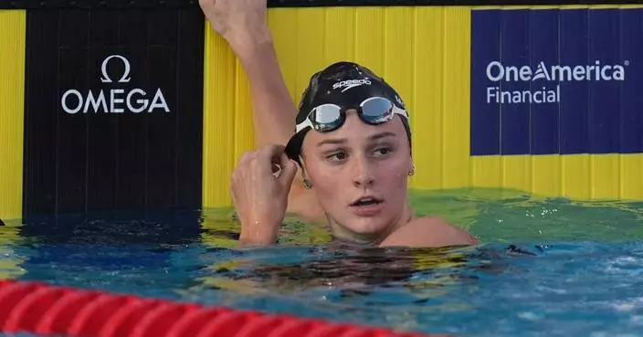 Kate Douglass storms to another 50 free world record, winning Pan Pacs in 23.19