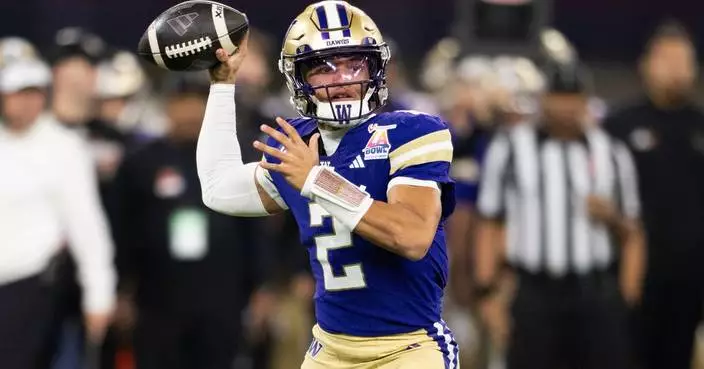 Washington quarterback Demond Williams Jr. seamlessly leading program after awkward near-departure