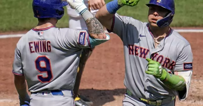 Bo Bichette goes 5 for 5 and Sean Manaea strikes out 11 in Mets' 11-1 rout of Pirates