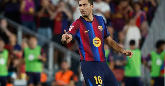 Rodri debuts with Barcelona as fans show support for Catalonia. Chelsea wins in League Cup