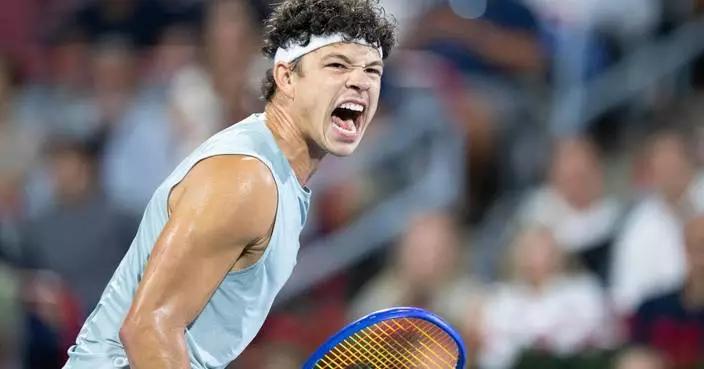 Shelton successfully defends National Bank Open title, beating Nakashima in an all-American final
