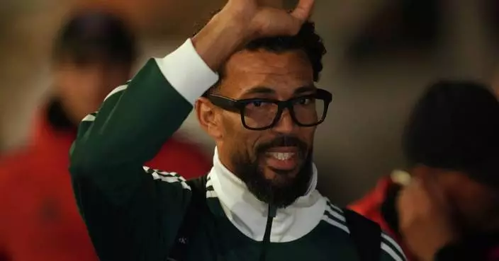 World Cup star Vozinha finally lands in Chile to join Colo Colo