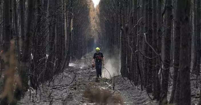 Europe’s wildfire crisis fractures as Greece evacuates and France guards megafire scar