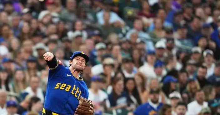 Mariners utilityman Brendan Donovan lands on 7-day concussion IL after batting cage accident