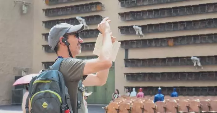 Int'l tourists seek Chinese culture in depth