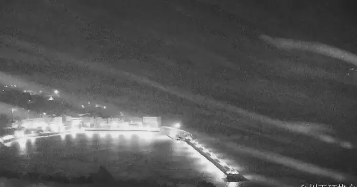 Cameras record torrential rains in Zhejiang as typhoon approaches east China