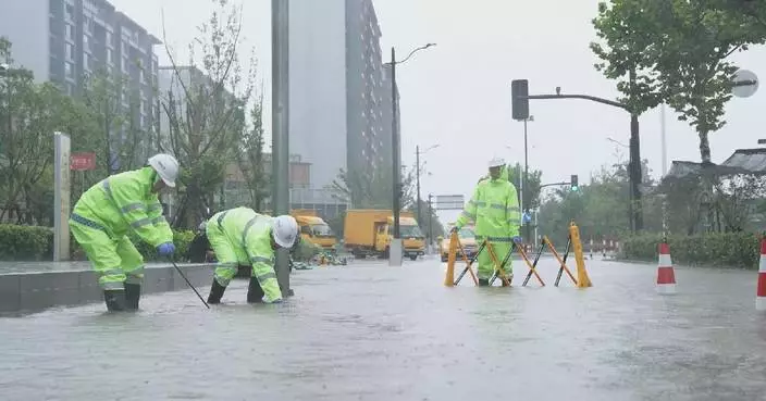 Typhoon Dolphin hits east China with heavy rains, prompting emergency response