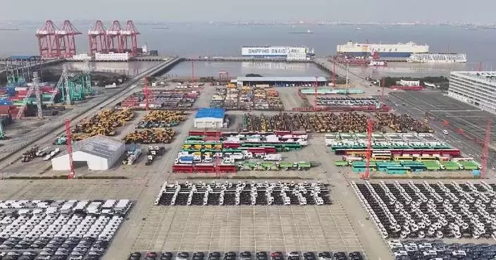 China's auto exports surpass 1 mln for 2nd straight month