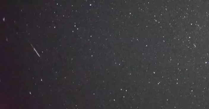 Shutterbugs in north China's Inner Mongolia capture stunning moments of Perseid meteor shower