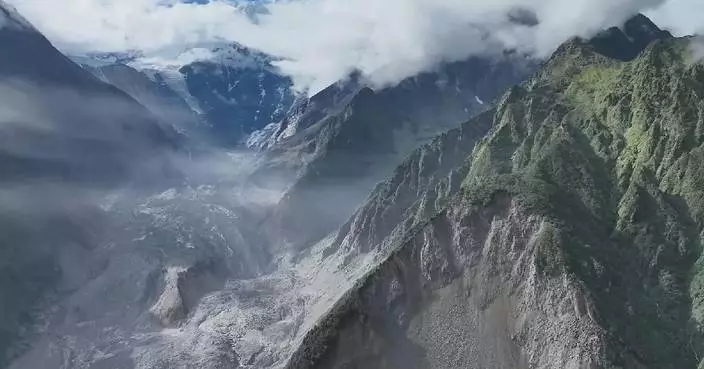 Experts warn of cascading glacier hazards as melt accelerates on Qinghai-Xizang Plateau