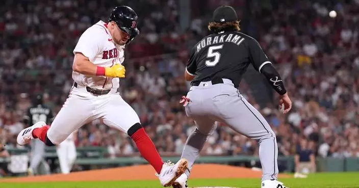 Durbin’s RBI single in the 13th inning caps Red Sox's 12-11 win over the White Sox