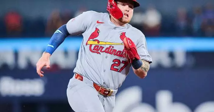Fermin's tiebreaking hit in 4-run 9th helps Cardinals beat Blue Jays 5-1, avoid series sweep