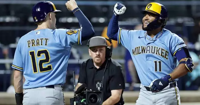 Jackson Chourio and Jacob Misiorowski lead the Brewers to an 8-2 victory over the Mets