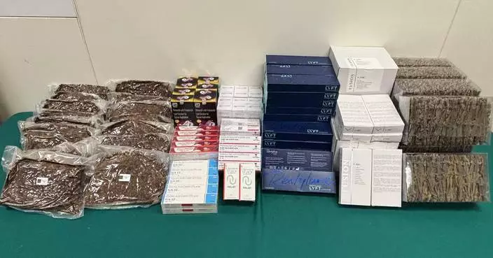 Hong Kong Customs Seizes $4 Million in Suspected Smuggling from River Trade Vessel