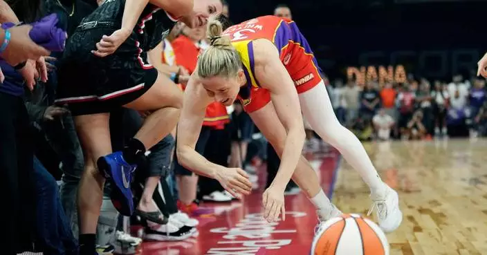 Carla Leite helps Fire top Phoenix 88-85, spoiling celebration of former Mercury star Diana Taurasi