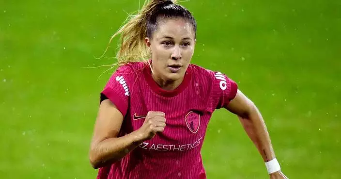 League scoring leader Sanchez has 2 goals in the Courage's 2-0 win over Angel City