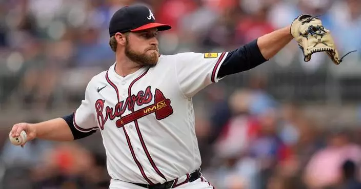 After coming up empty at the trade deadline, the Braves get sterling starts from Elder, Holmes