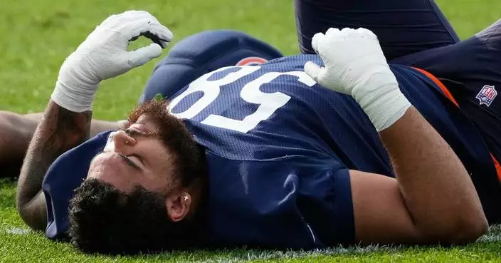 Chicago Bears right tackle Darnell Wright lands 4-year, $116 million contract, AP source says