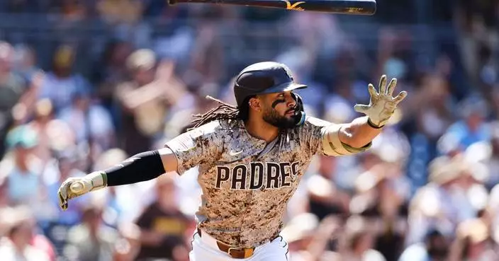Tatis homers twice, drives in 4 runs to lead Padres to 8-1 win, 3-game sweep of Twins