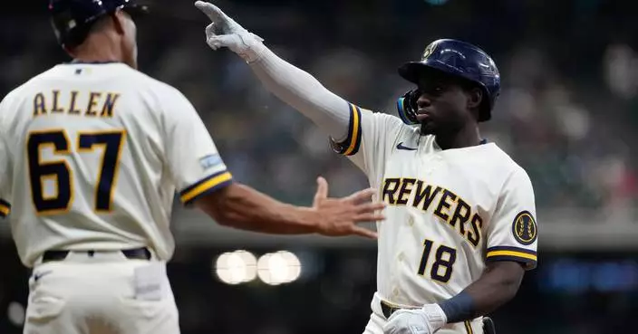 Chourio and Vaughn homer, Henderson wins sixth consecutive decision and Brewers top Pirates 4-2