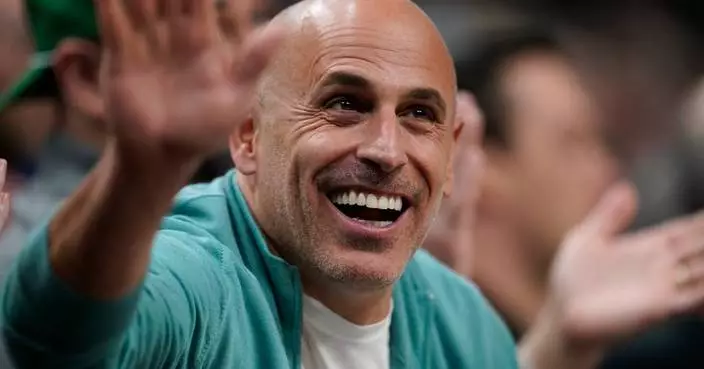 T-wolves, Lynx co-owner Lore agrees to sell his controlling stake at a $4.5B value, AP source says
