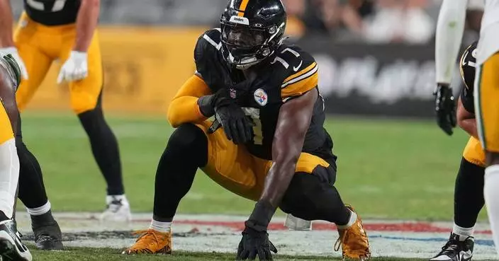 As NFL roster deadline nears, several teams make trades