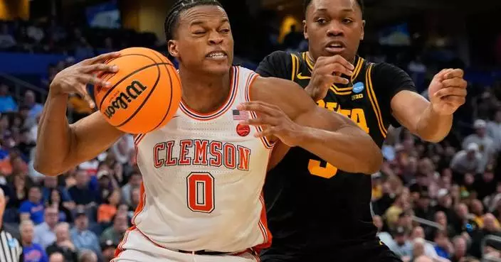 Former Clemson forward RJ Godfrey commits to Arizona, filling a big hole in Wildcats' roster