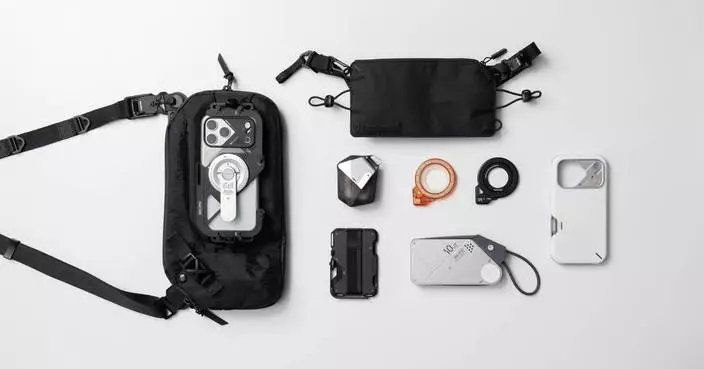 AULUMU Expands Urban Gear Line with B01 and B02 Magnetic Sling Bags