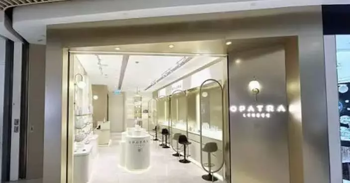 Hong Kong Customs Targets Unfair Trade Practices in Beauty Industry, Arrests Financial Manager and Administrative Manager of Beauty Company