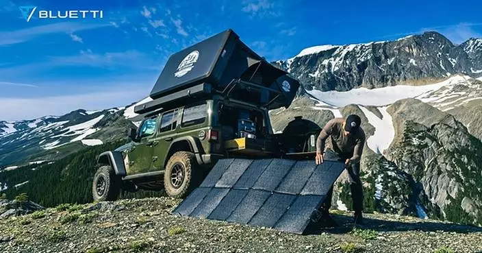 BLUETTI Debuts SORA 500 Portable Solar Panel in the U.S. for Peak RV Season