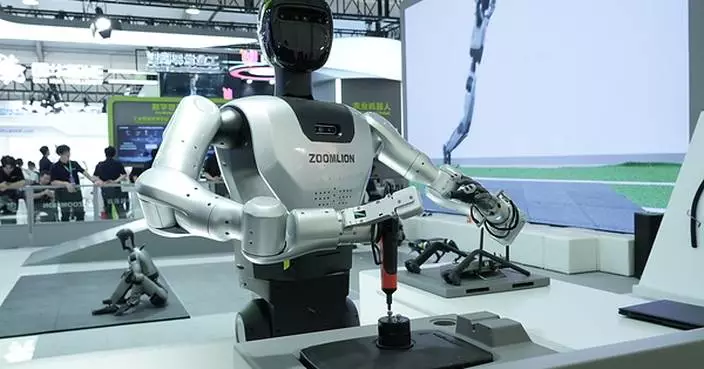 2026 World Robot Conference: Zoomlion Showcases Industrial Embodied Intelligence