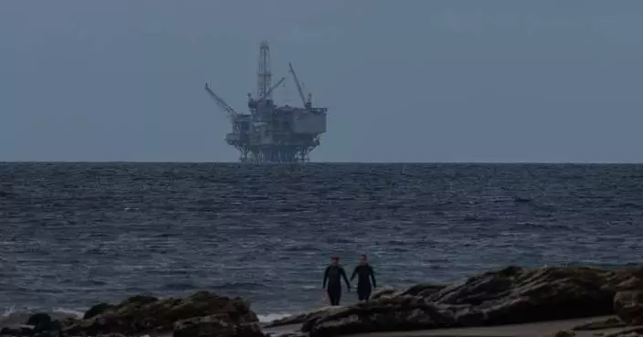 Trump administration ratchets up its fight to get more oil flowing from California