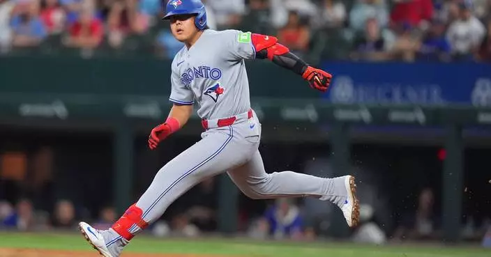 Playoff hopeful Blue Jays avoid series sweep with 7-2 win over AL West-leading Texas