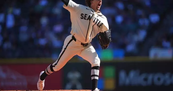Mariners strike out 12 in 7-3 win over the Angels, announce Wilson will not return as manager
