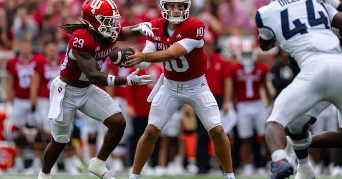 Hoover throws 4 TDs and No. 5 Indiana routs Howard 55-0
