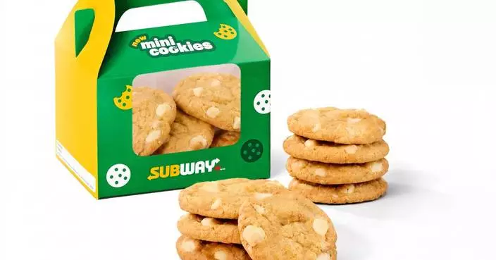 Subway® Canada Celebrates National Macadamia Nut Cookie Day with New Mini Cookie Boxes!