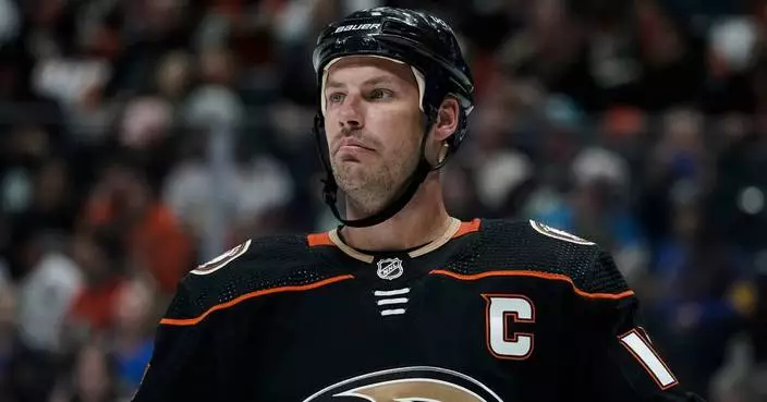 Anaheim Ducks to retire number of longtime captain Ryan Getzlaf on Jan. 30