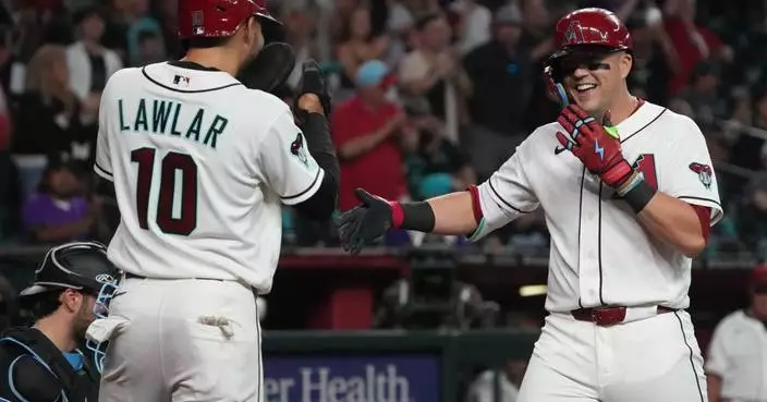 Corbin Carroll hits game-winning, 2-run homer in the 9th to lift D-backs over the Marlins 8-7