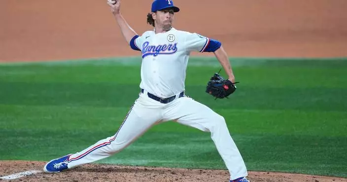 Jacob deGrom wanted to stay and is helping keep the Texas Rangers in the playoff chase