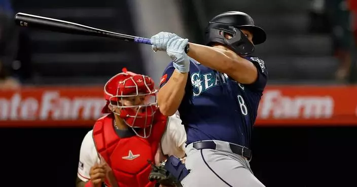 Raleigh and Naylor carry the Mariners past the 
Angels, 7-2