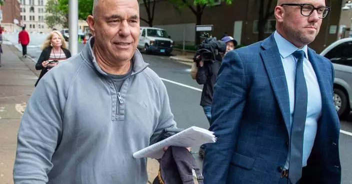 Ex-Connecticut official flees to Greece before sentencing for corruption